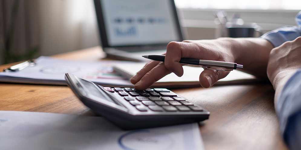 cost-laptop